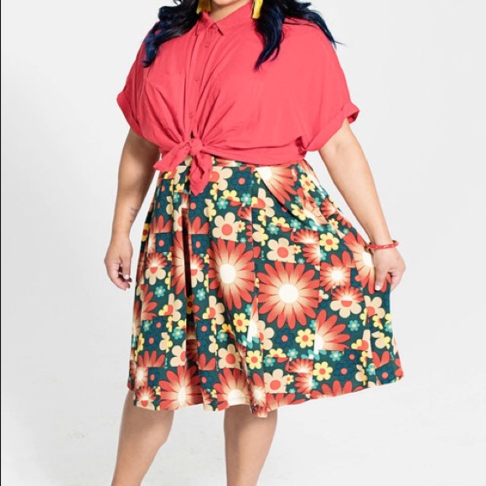 LuLaRoe Madison Skirt - Picture 6 of 9